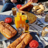 Aquí Me Quedo drink