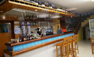 Bar Blanco Restaurante Marisquería inside