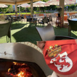 Paolo La Pizzería outside