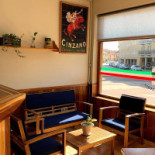 Paolo La Pizzería inside