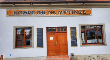 Hospoda Na Mýtince Exterior