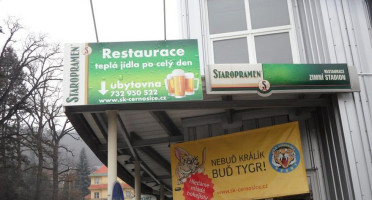 Restaurace Stadion Exterior