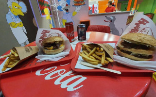 Šáša Burger drink