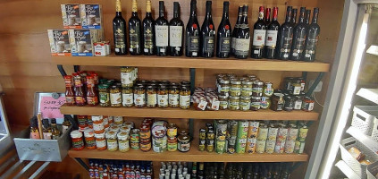 Nudleria Pizzeria Seladon drink