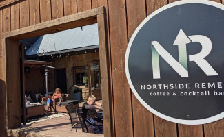 Nudleria Pizzeria Seladon outside