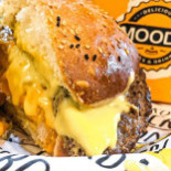 Moodz Burger Comida