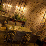 High Burger Exterior