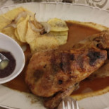 La Cochera Del Abuelo food