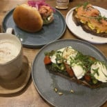 Naturalmente Real Food food