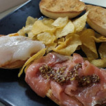 Cerveceria La Notaria food