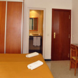 PensiÓn El Amigo inside