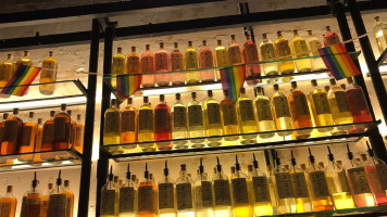 Macera Tallerbar inside