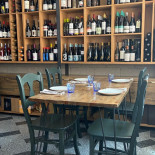 Uskar À l'intérieur