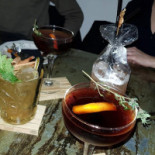 Ástor Gastro-place drink