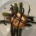 El Urogallo Príncipe Pío Nourriture