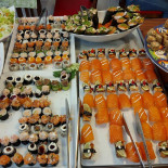 Lartisan Brunch, Restaurant & Bar Comida