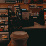 Starbucks Arenal À l'intérieur