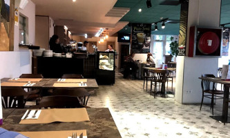 Mis Tradiciones Dentro