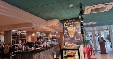 Mis Tradiciones Dentro