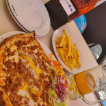 Dersim Evin Kebab And Pizza food
