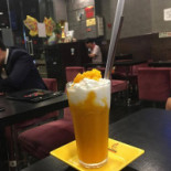 Leo's Italian Grill Dentro