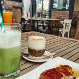 Café Gurugú Comida