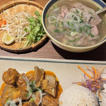 Vietnam Authentic food