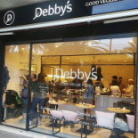 Debby's Good Veggie Food outside