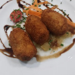 Le Bistrot De Christobal food