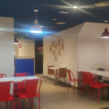 Domino's Pizza Meridiana À l'intérieur