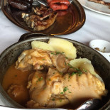 Hostal Os De Civis food