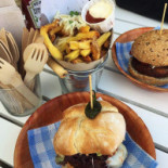 Makamaka Restaurante Barcelona Hamburguesas Cocktails Bar Nourriture