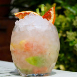 Makamaka Restaurante Barcelona Hamburguesas Cocktails Bar Boisson