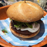 Makamaka Restaurante Barcelona Hamburguesas Cocktails Bar Comida