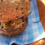 Makamaka Restaurante Barcelona Hamburguesas Cocktails Bar Comida