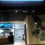 Papa Johns Pizza outside