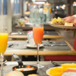 Celona Universal Lobby Bebida