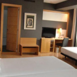 Celona Universal Lobby Dentro