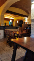 La Taverna Del Bon Vi À l'intérieur