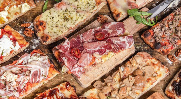 L'artigiana Pizza Al Taglio Nourriture