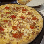 Pizza Y Más Nourriture