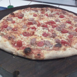 Pizza Y Más Nourriture