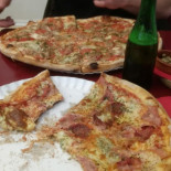 Pizza Y Más Nourriture