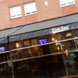 Café Man Ray Extérieur