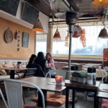 Can Jesper À l'intérieur