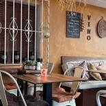 Can Jesper À l'intérieur