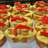 I-gusta Tienda Nourriture