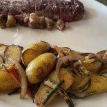 Can Piscolabis Comida