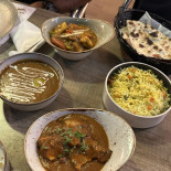 Rosa India Nourriture