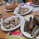 I-gusta Tienda Nourriture